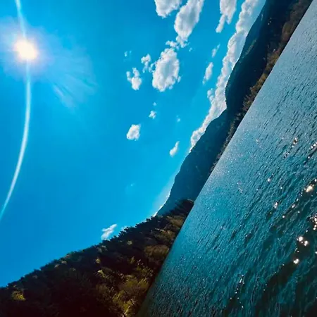 Prázdninový dům Spacious House With Terrace Near The *