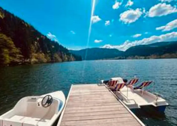 Spacious House With Terrace Near The Prázdninový dům *