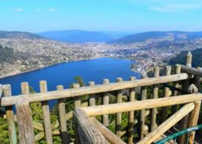 Spacious House With Terrace Near The