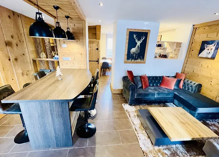 Spacious House With Terrace Near The *